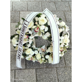 Aranjament Funerar F68